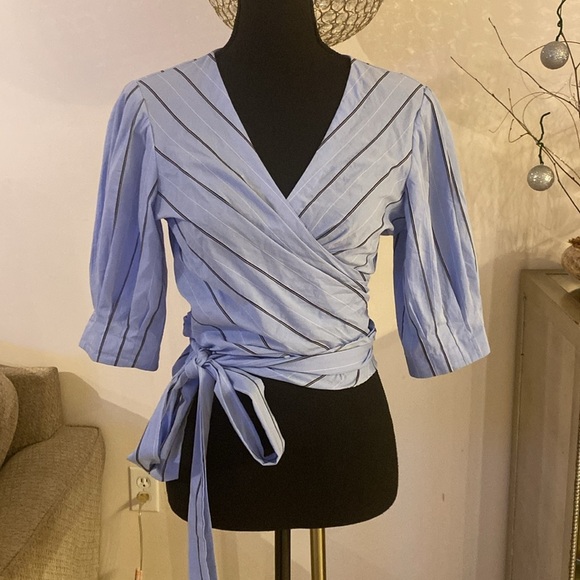 INTERMIX wrap blouse size large - Picture 5 of 9